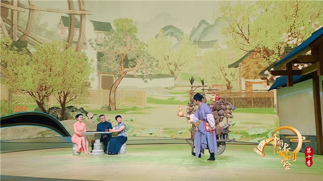 十年了，为什么我们还在追《中国诗词大会》？