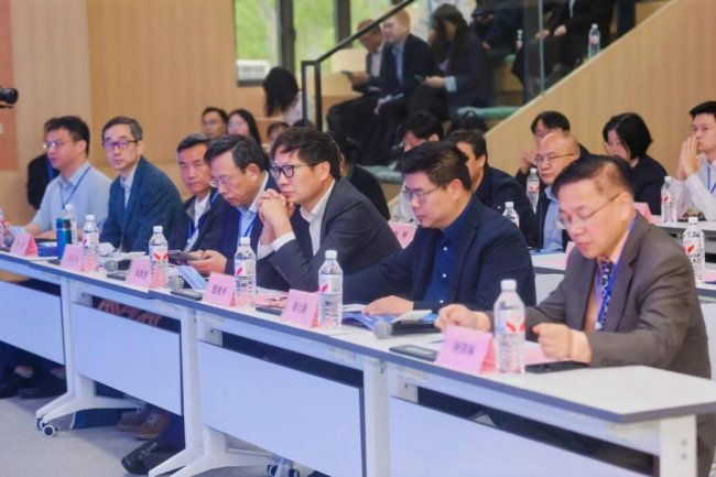 聚武大才思，创产业新极：2025武汉大学全球产业创新创业大赛决赛暨师生创新创业服务中心成立仪式圆满举行
