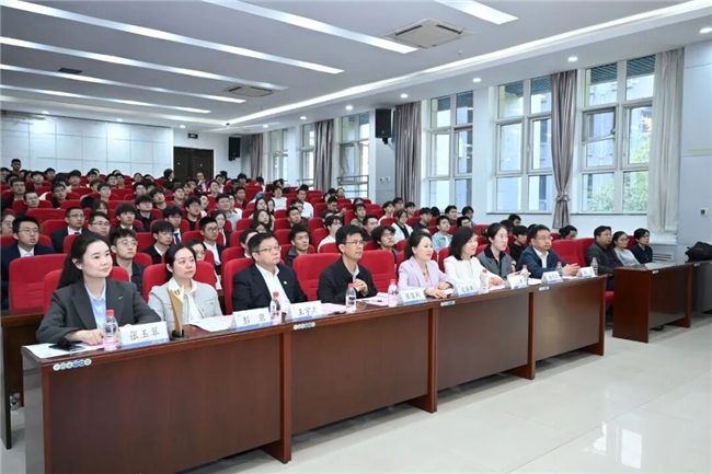 西北工业大学举行燕宝奖学金签约暨颁奖仪式