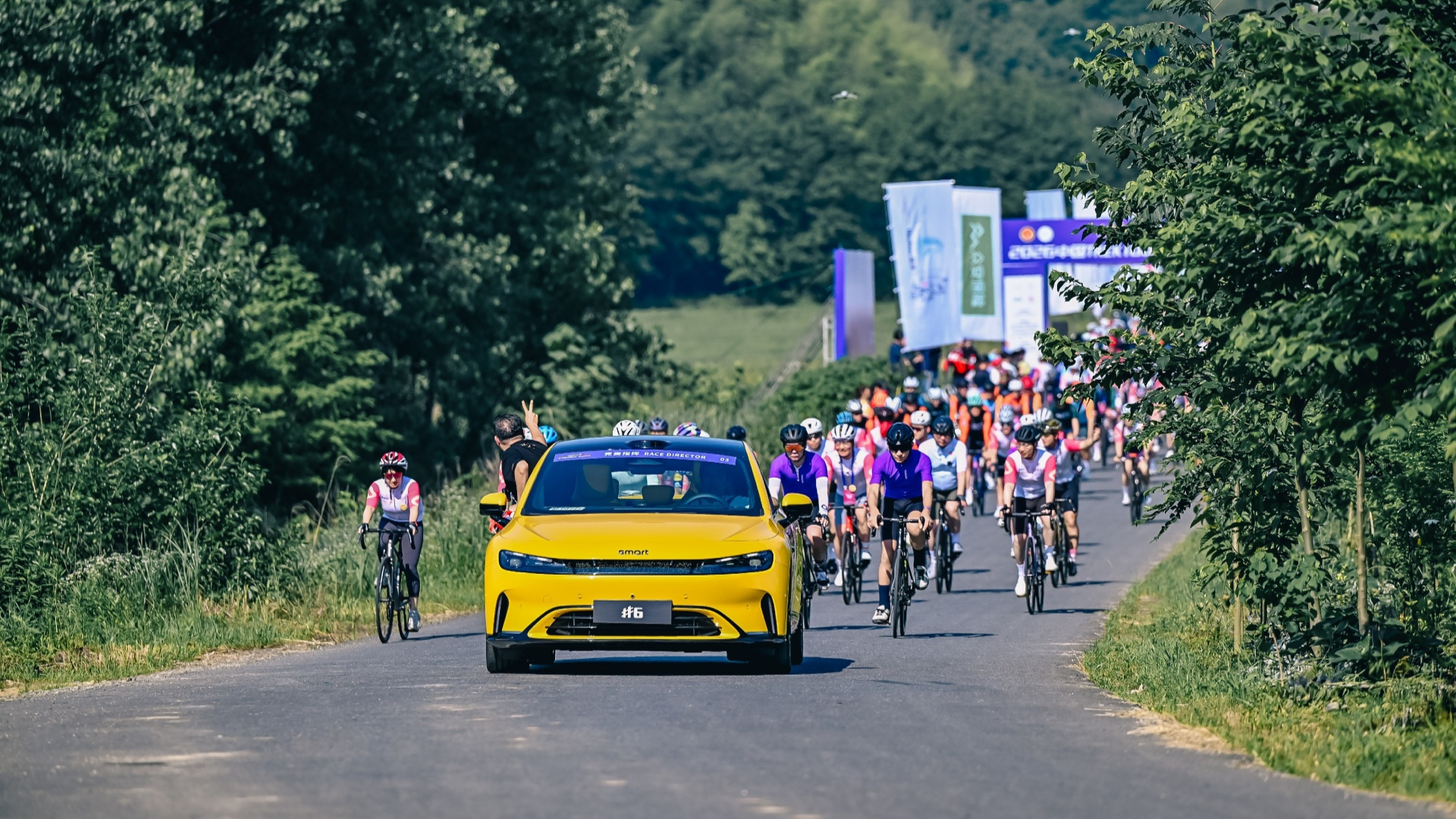 2026 “smart 杯” 中国 TREK100 长三角安吉黄浦江源站顺利收官